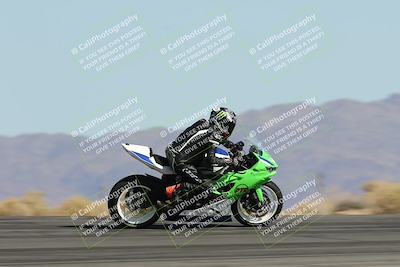 media/May-10-2025-Race Pace (Sat) [[db32fef2da]]/Vested/3-Bowl Set 1 (9am)/